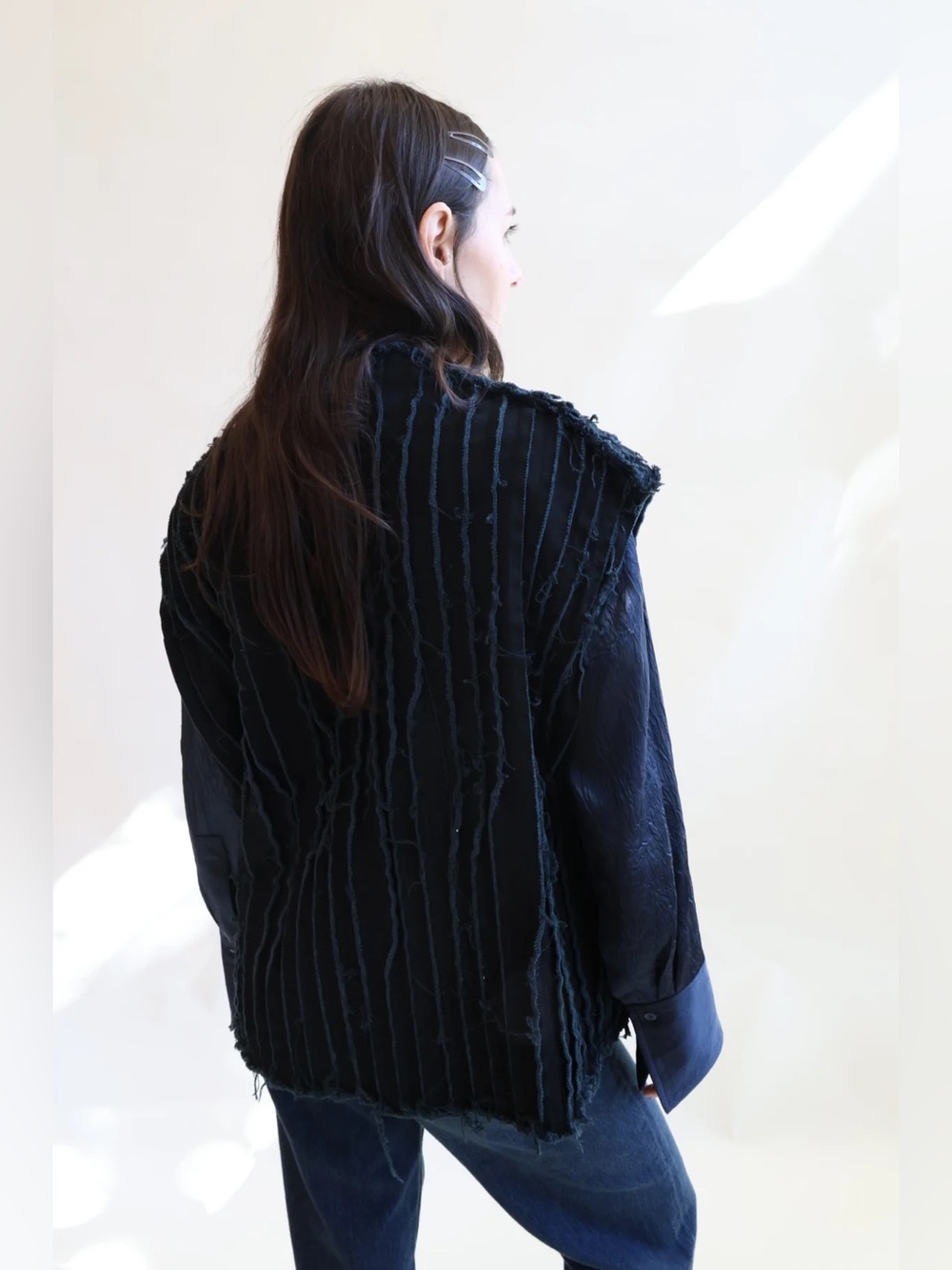 Jesse Kamm Baleen Vest Black Sz XS-S Oversized NWT - Picture 9 of 13